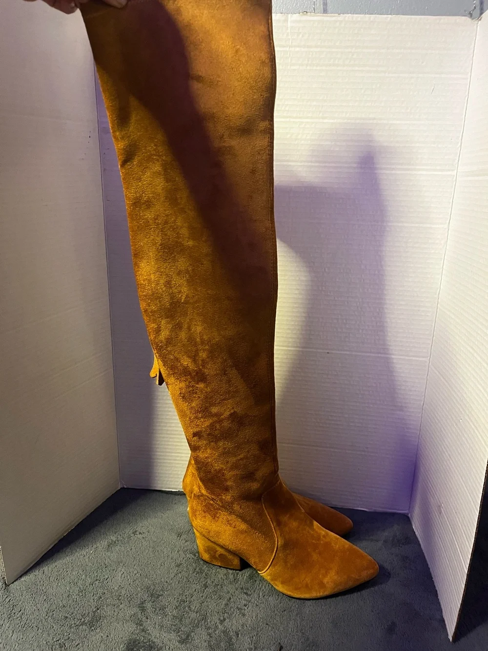 Women’s Over-The-Knee Suede Boots - Brown